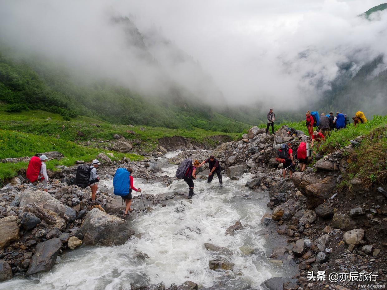 中国13个最佳徒步线，适合中老年人徒步的地方，最美远足旅游景点 