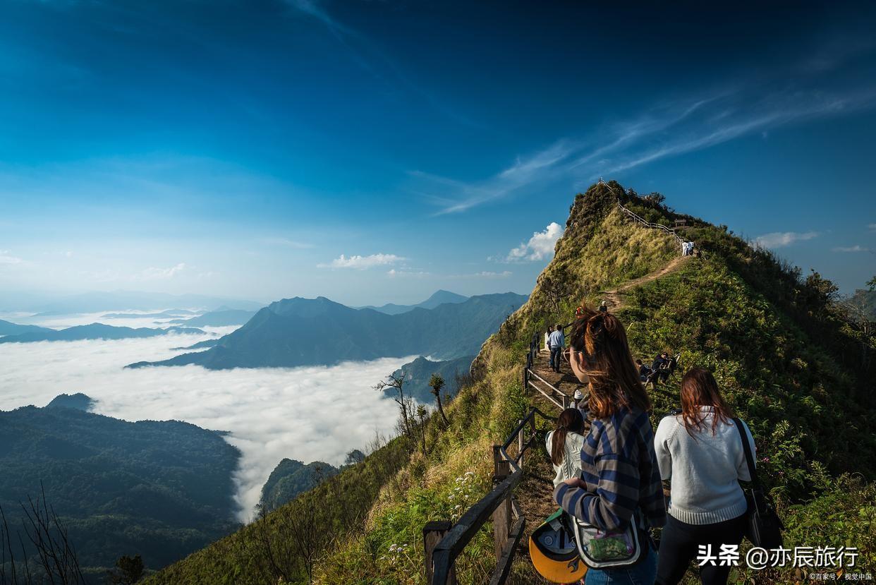 中国13个最佳徒步线，适合中老年人徒步的地方，最美远足旅游景点 