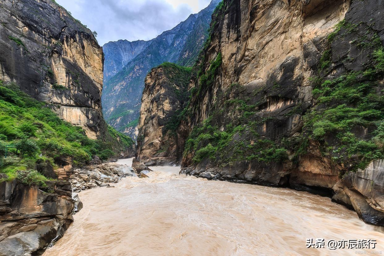 中国13个最佳徒步线，适合中老年人徒步的地方，最美远足旅游景点 