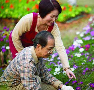 老年人保健知识 春季老年人养生保健六法